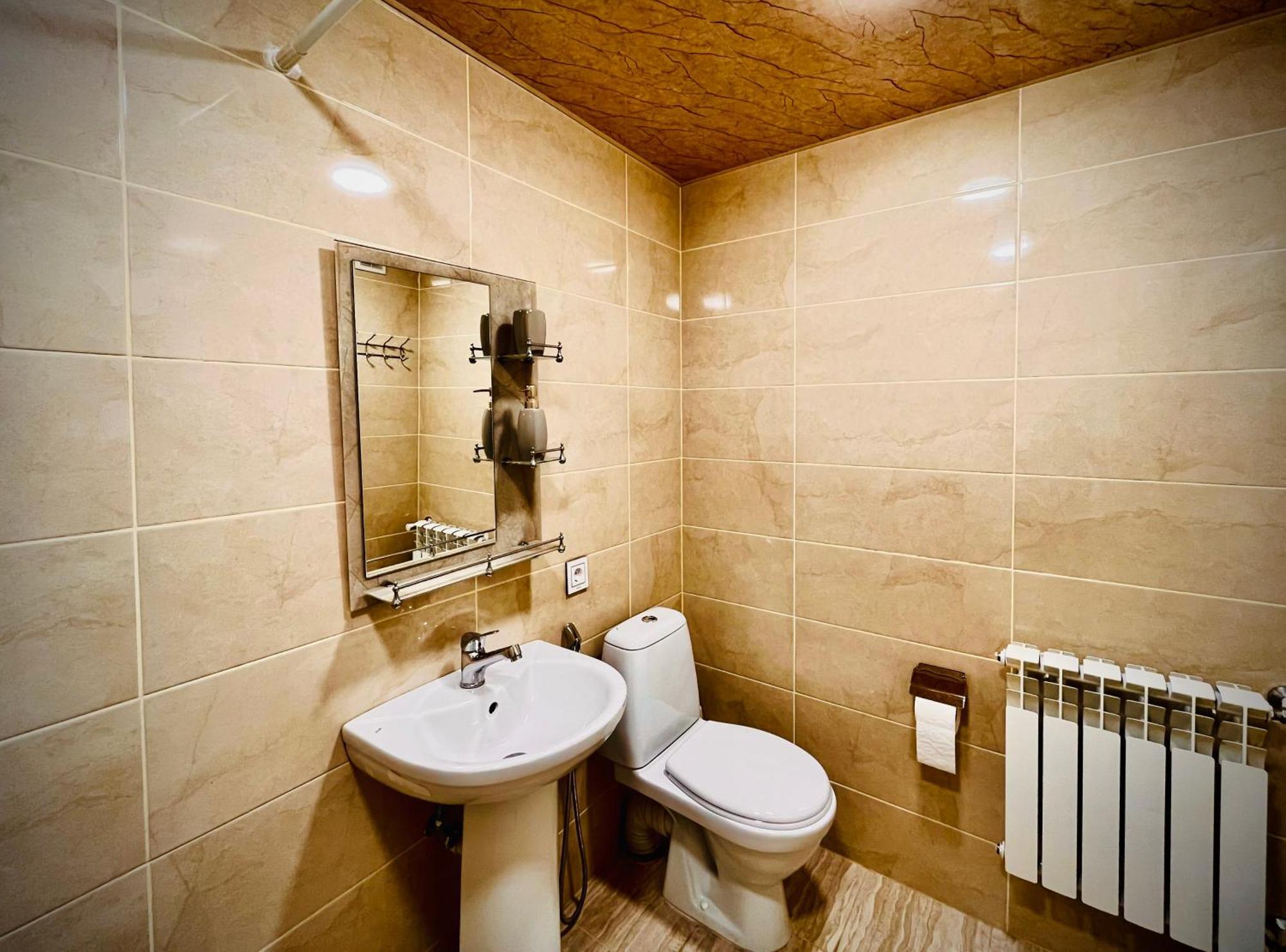 Nuray'S House Hotel Şǝki Kültér fotó
