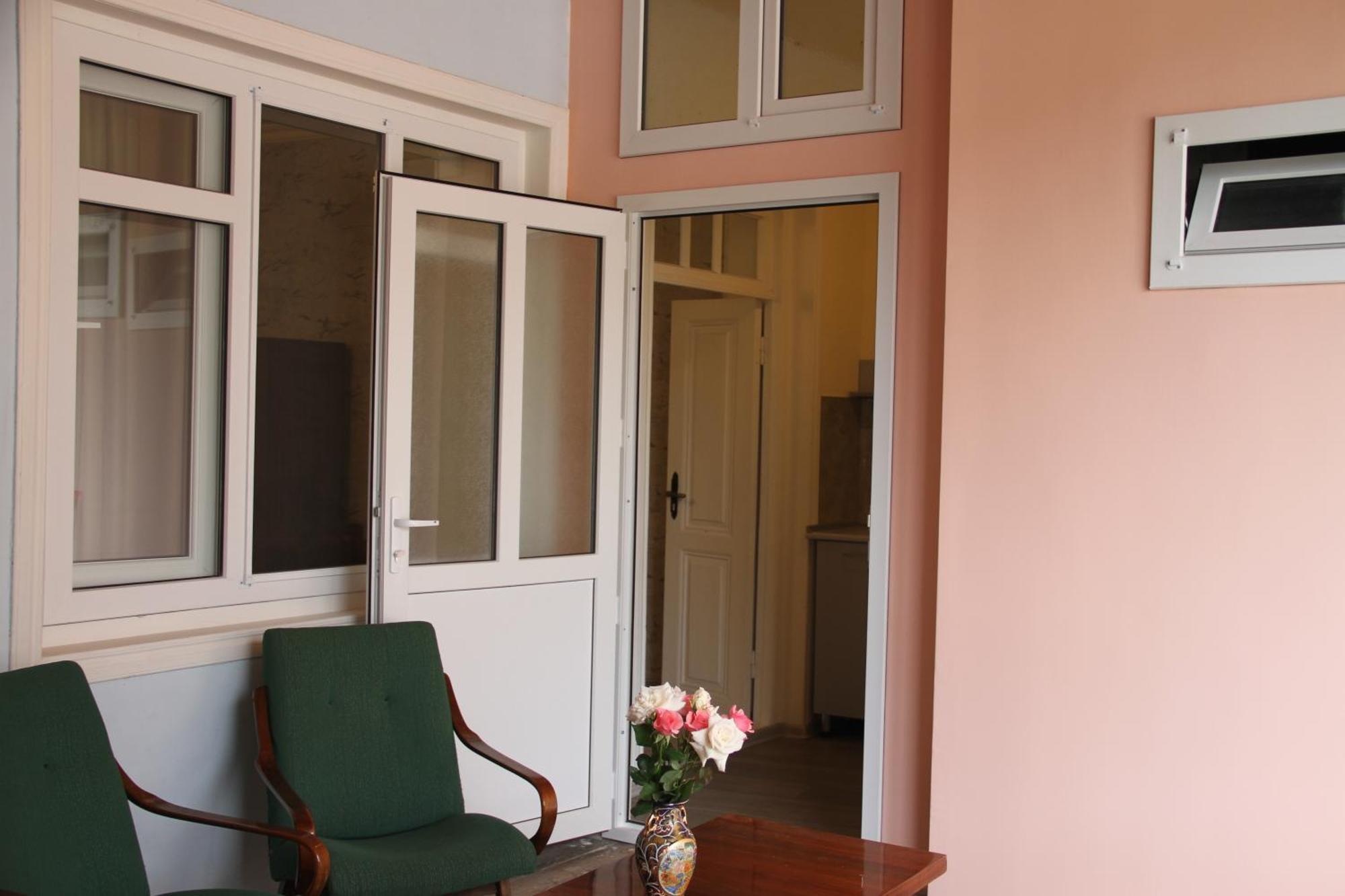 Nuray'S House Hotel Şǝki Kültér fotó